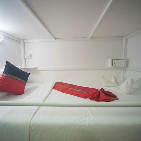 Panda Hostel Phuket (Adults Only) Patong 外观 照片