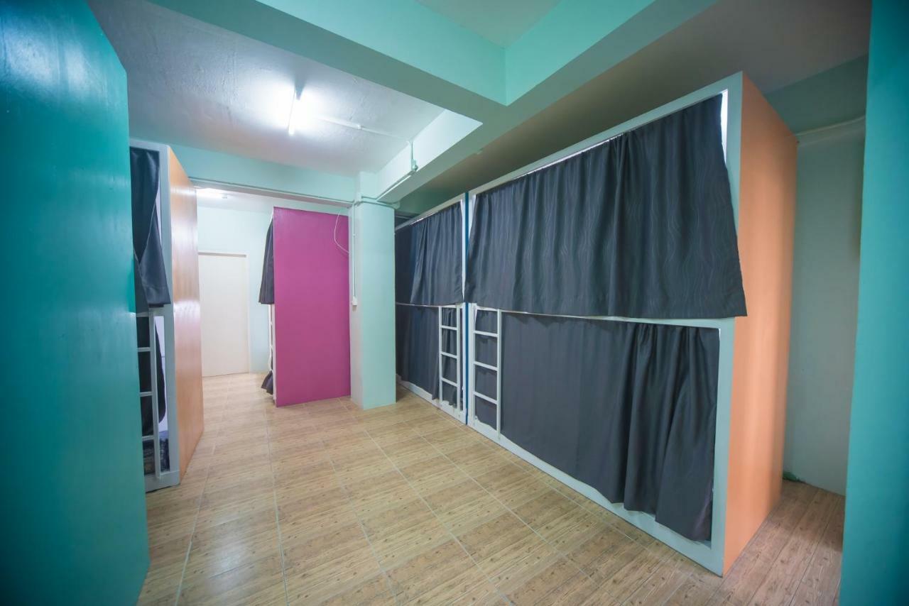 Panda Hostel Phuket (Adults Only) Patong 外观 照片