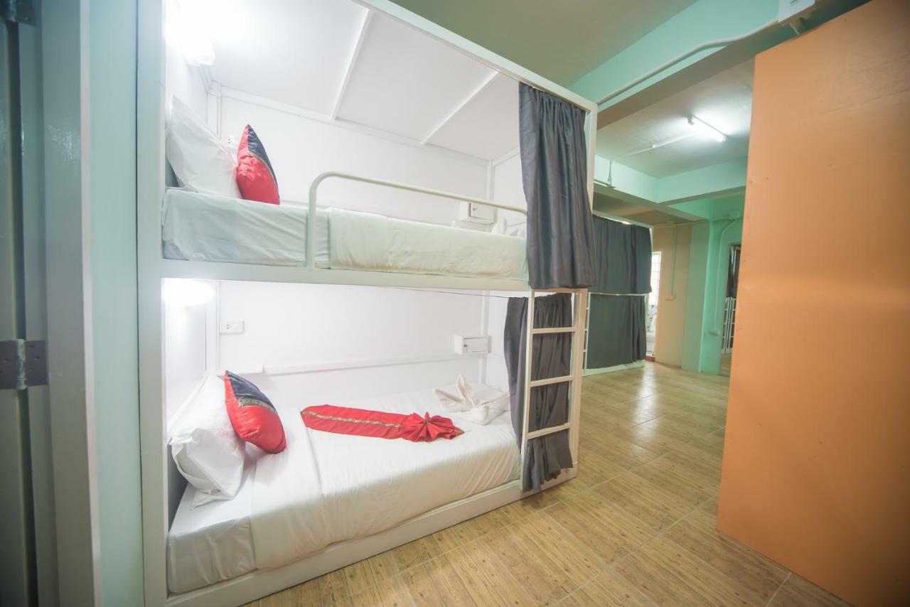 Panda Hostel Phuket (Adults Only) Patong 外观 照片