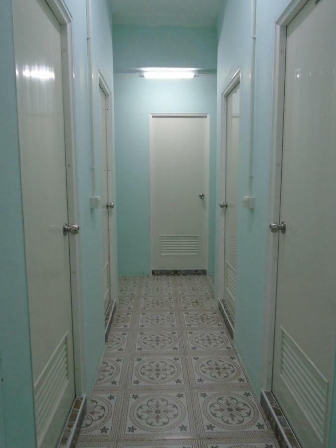 Panda Hostel Phuket (Adults Only) Patong 外观 照片