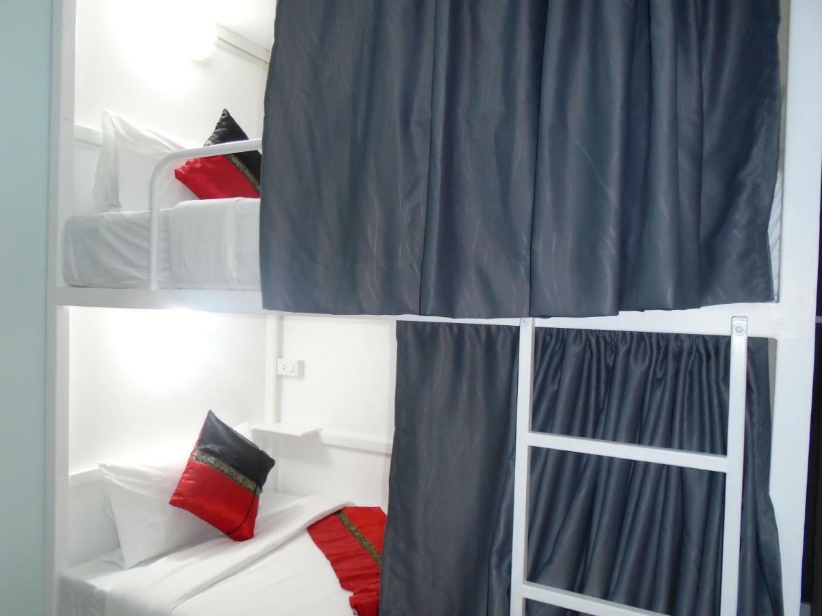 Panda Hostel Phuket (Adults Only) Patong 外观 照片