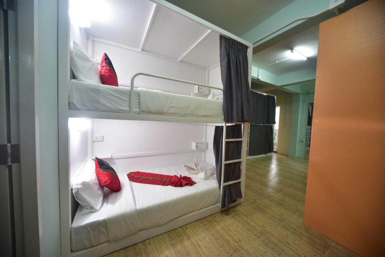 Panda Hostel Phuket (Adults Only) Patong 外观 照片