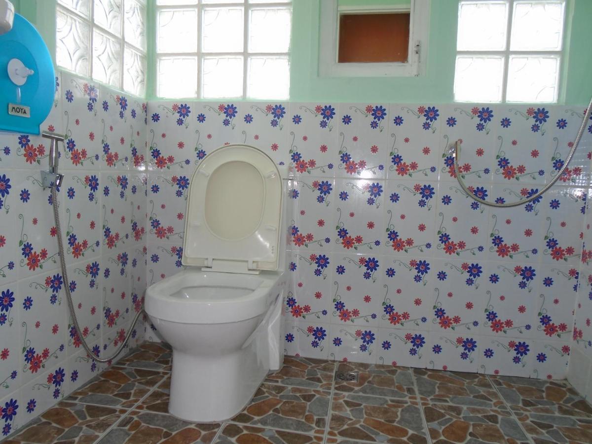 Panda Hostel Phuket (Adults Only) Patong 外观 照片