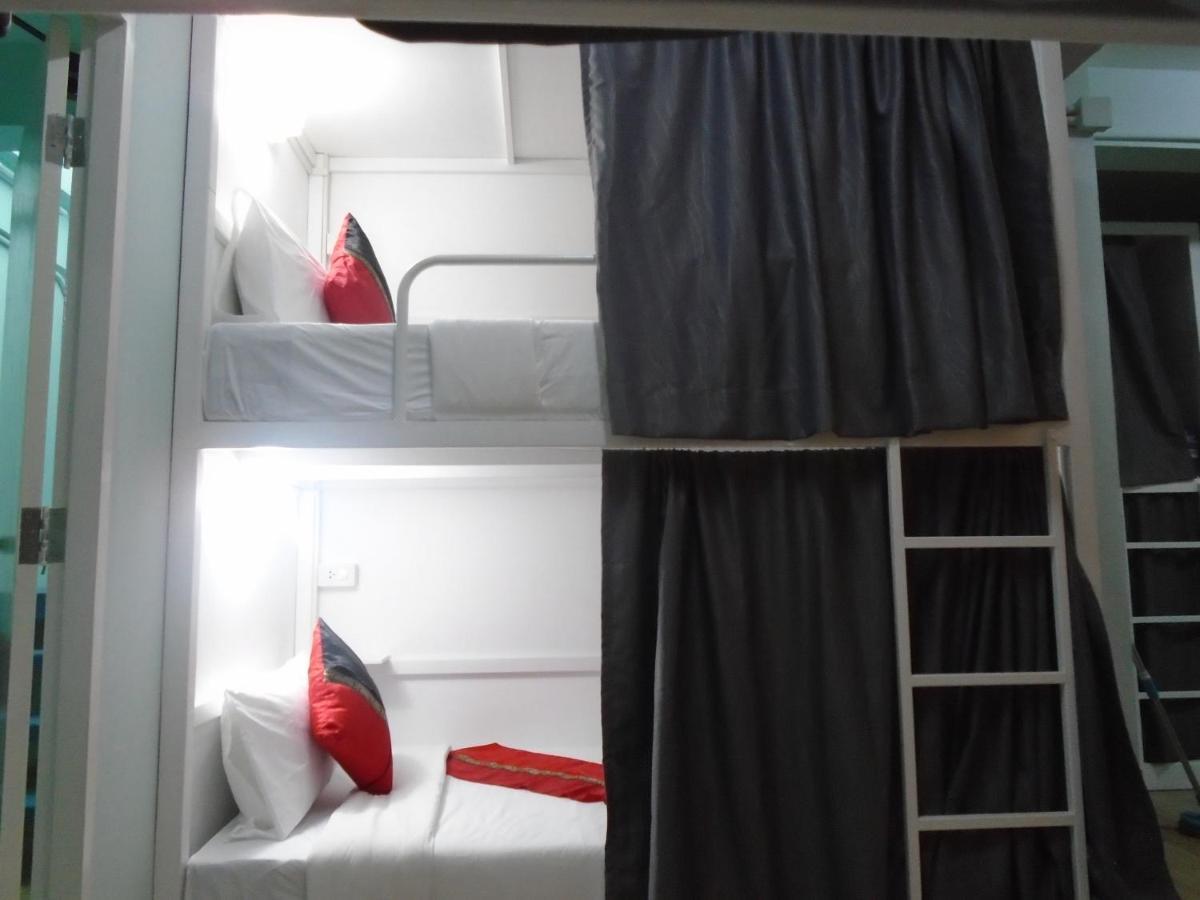 Panda Hostel Phuket (Adults Only) Patong 外观 照片